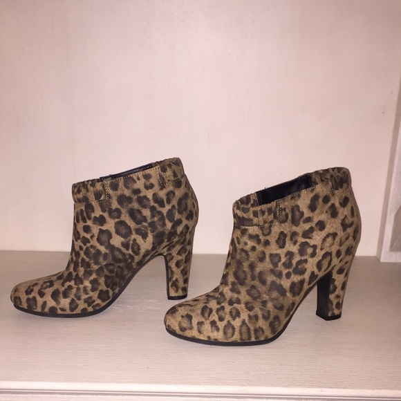Leopard booties - Picture 3 of 7